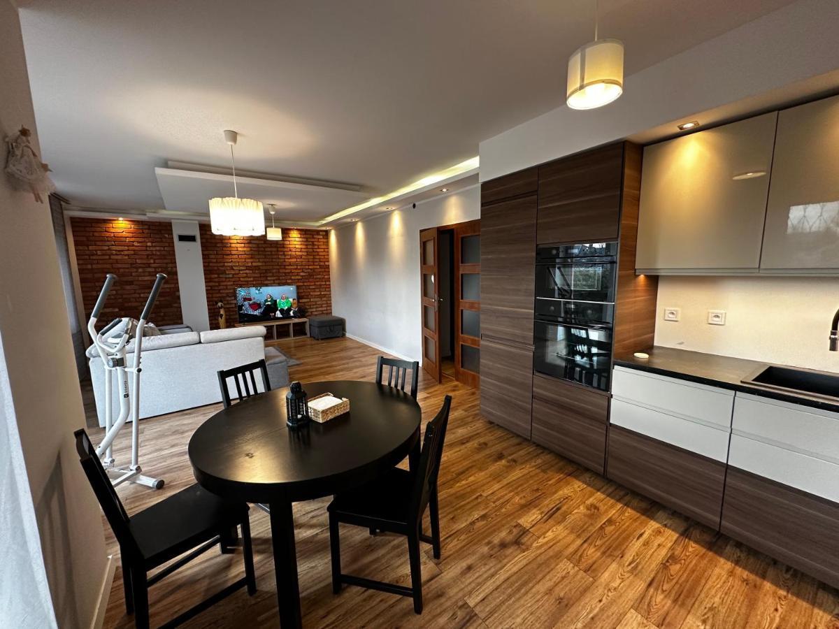 Apartament Airport Gdańsk Buitenkant foto